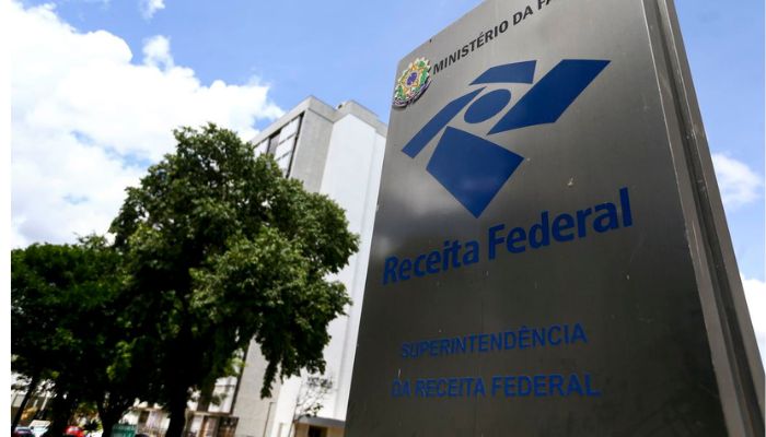 Amazon e Shopee pedem adesão a programa Remessa Conforme